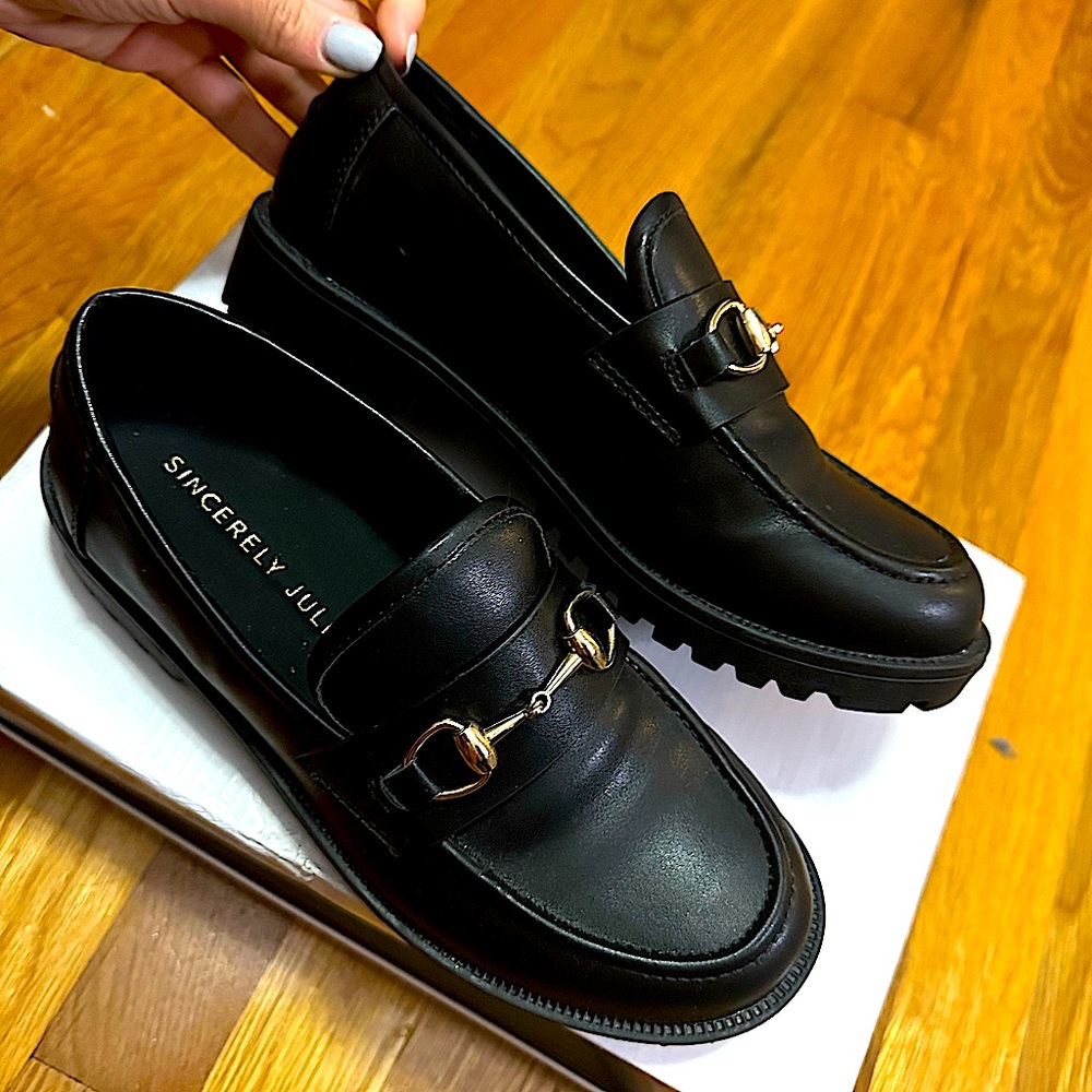 Black loafers size 7